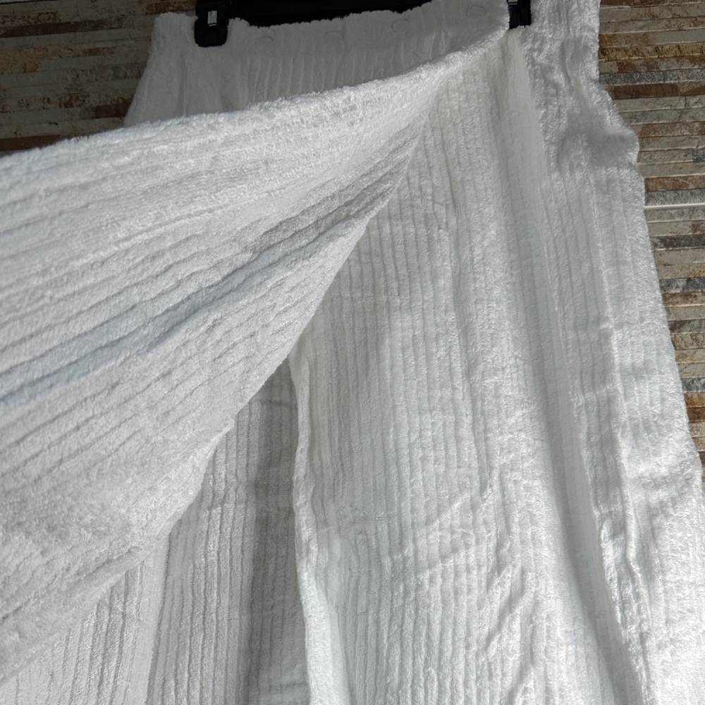 Nordstrom White Textured Robe - Picture 2 of 5